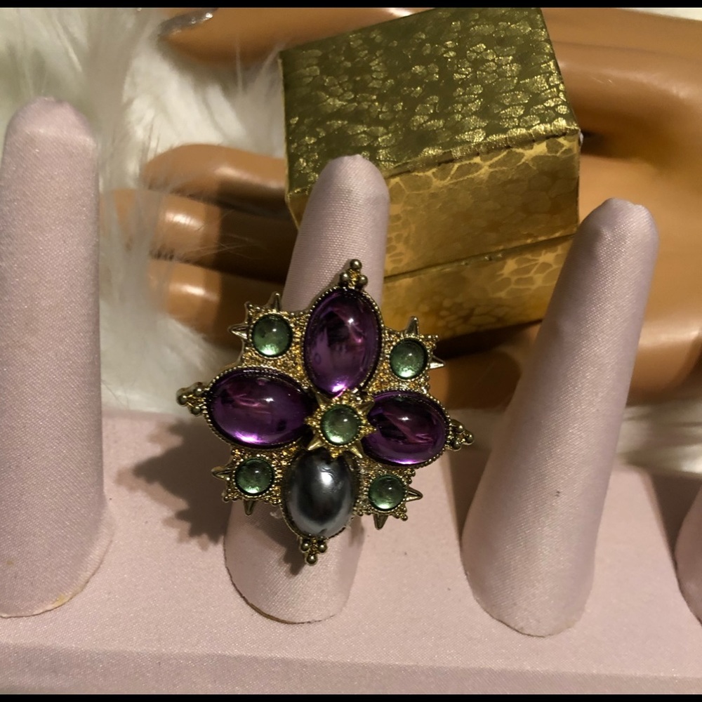 Beautiful Big Bling Stretch Fun Ring!!!